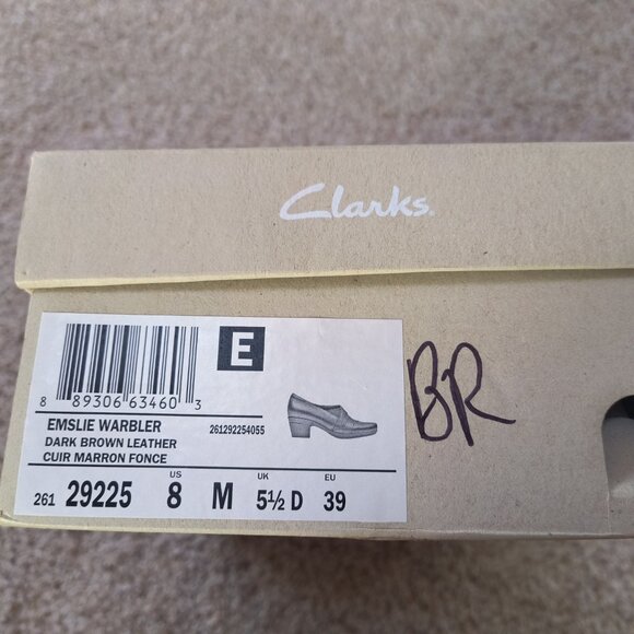 Clarks Brown Loafer shoe-8 New in box - Picture 3 of 7